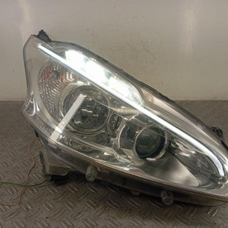 Optique avant principal droit (feux)(phare) PEUGEOT 208 1
