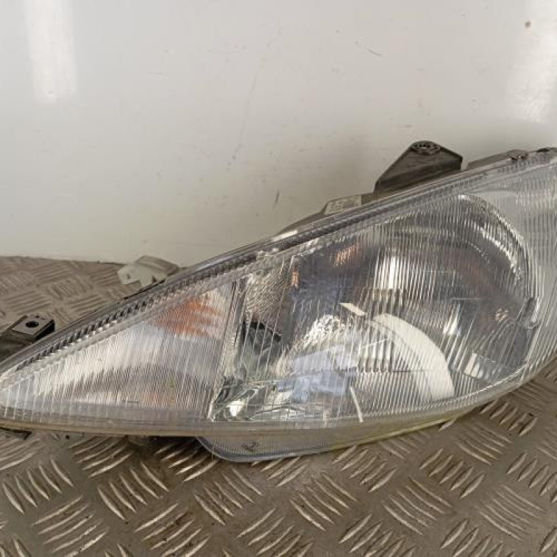 Optique avant principal gauche (feux)(phare) PEUGEOT 206