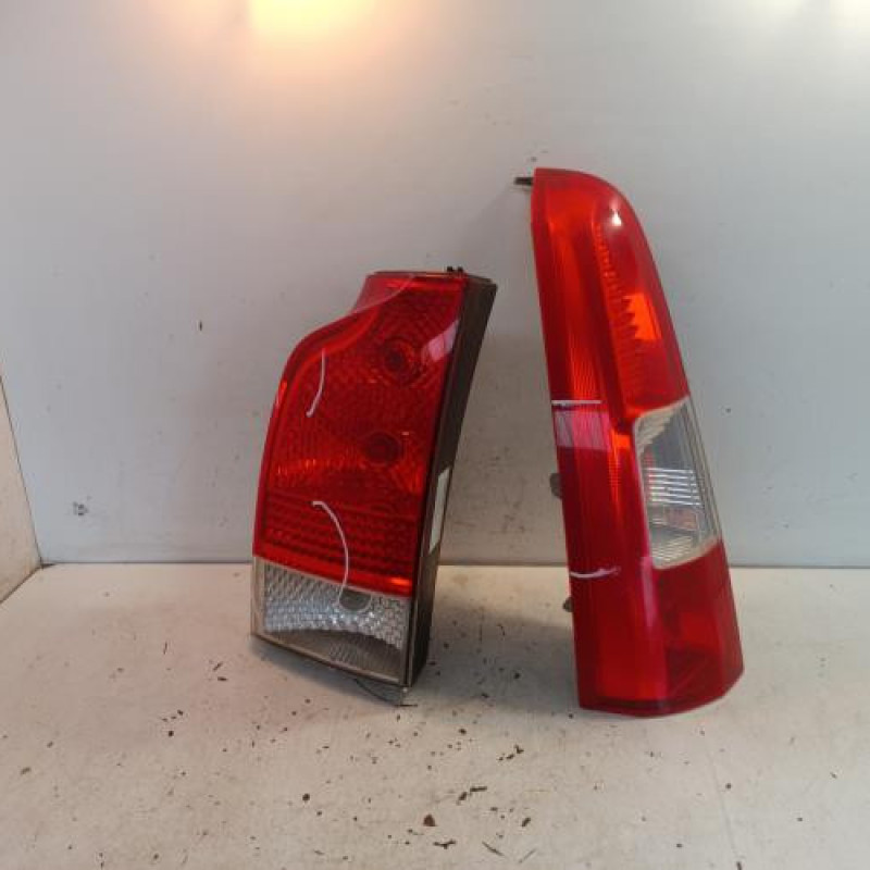 Feu arriere principal gauche (feux) VOLVO V 70 1