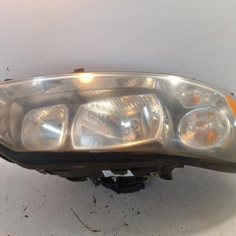 Optique avant principal droit (feux)(phare) VOLVO V 70 1