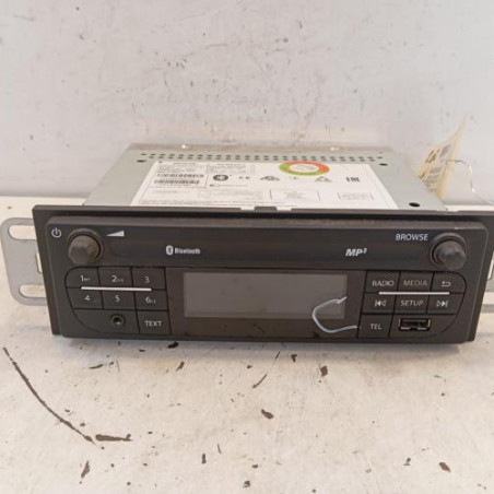 Autoradio NISSAN NV400 Photo n°1
