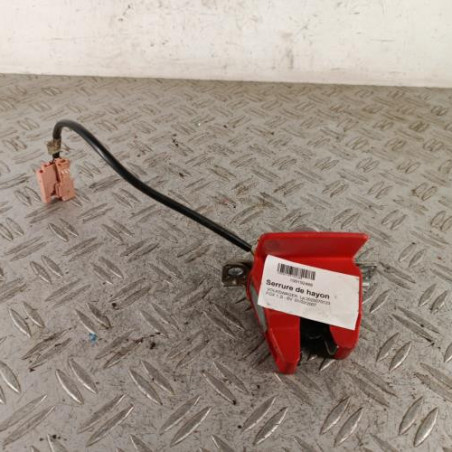 Serrure de hayon VOLKSWAGEN FOX Photo n°1