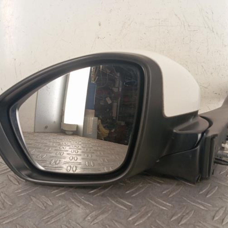 Retroviseur gauche PEUGEOT 208 1