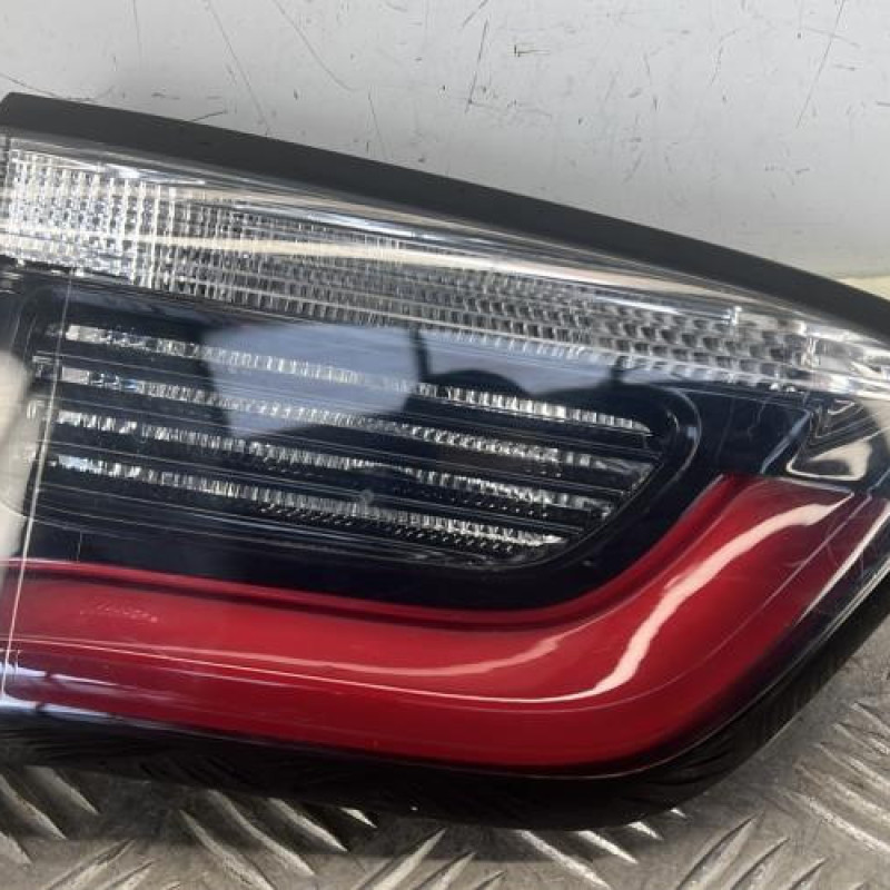 Feu arriere secondaire gauche (feux) JEEP COMPASS 2 Feu arriere secondaire gauche (feux) JEEP COMPASS 2