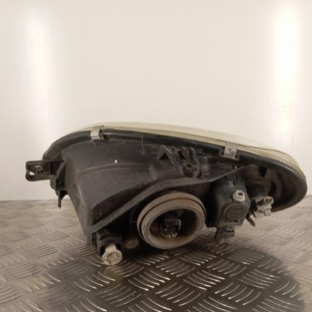 Optique avant principal droit (feux)(phare) CITROEN SAXO