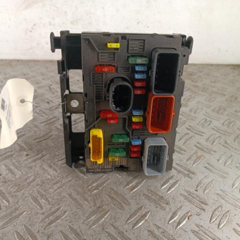 Boitier servitude moteur (BSM) PEUGEOT 307