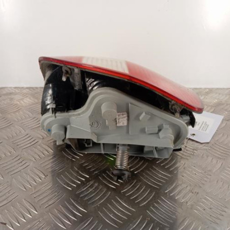 Feu arriere principal droit (feux) VOLKSWAGEN FOX