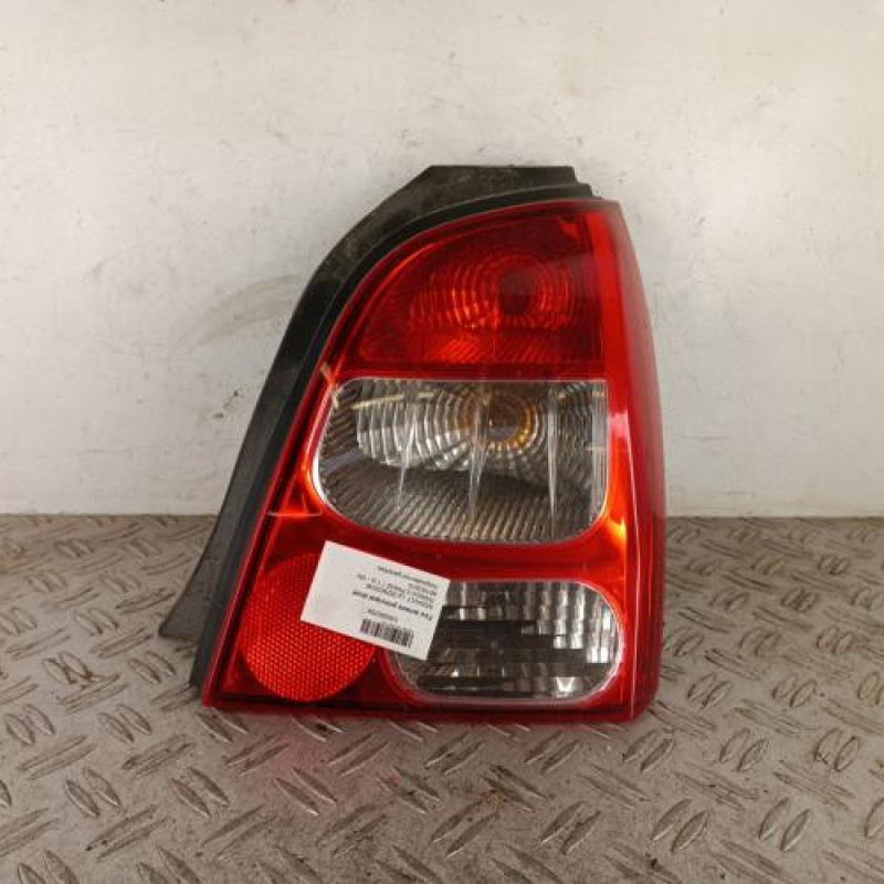 Feu arriere principal droit (feux) RENAULT TWINGO 2 Feu arriere principal droit (feux) RENAULT TWINGO 2