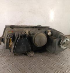 Optique avant principal droit (feux)(phare) VOLKSWAGEN PASSAT 4