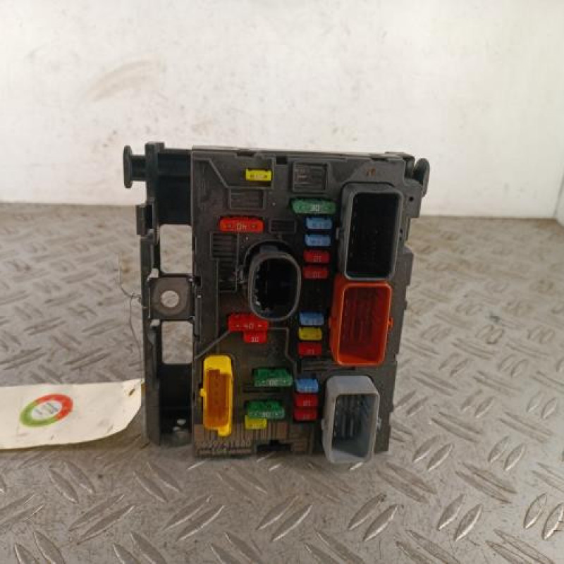 Boitier servitude moteur (BSM) PEUGEOT 307 Boitier servitude moteur (BSM) PEUGEOT 307