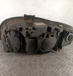 Optique avant principal droit (feux)(phare) AUDI A4 2