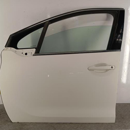 Porte avant gauche PEUGEOT 208 1 Photo n°1