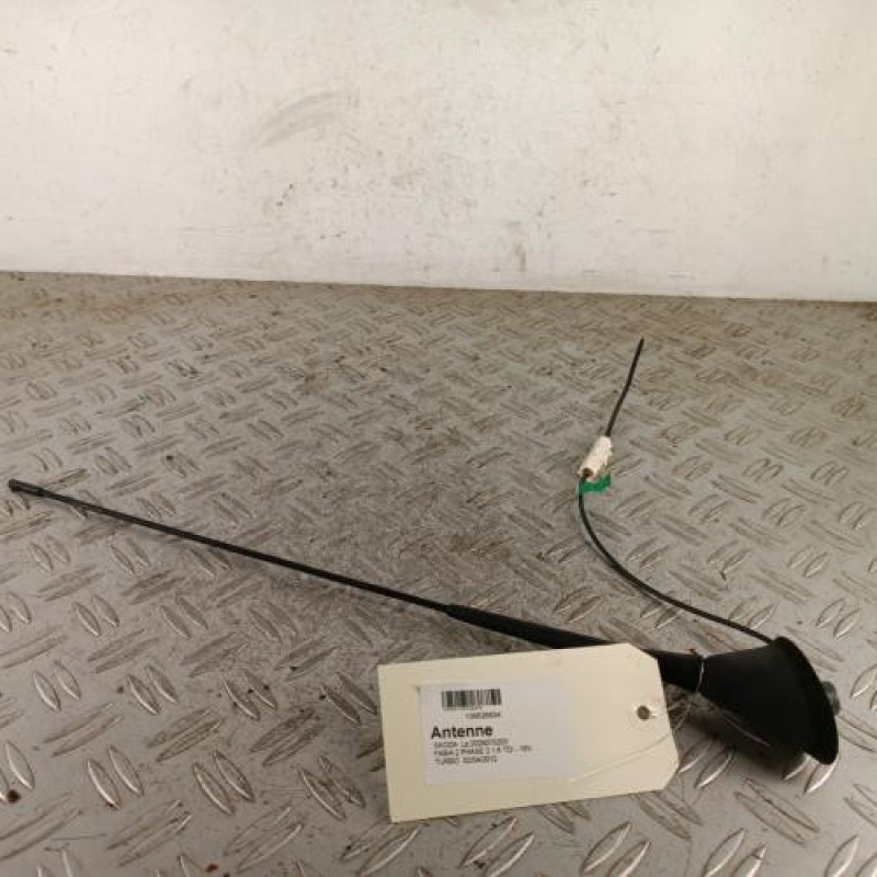 Antenne SKODA FABIA 2 Antenne SKODA FABIA 2