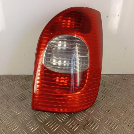 Feu arriere principal droit (feux) CITROEN XSARA PICASSO Photo n°1