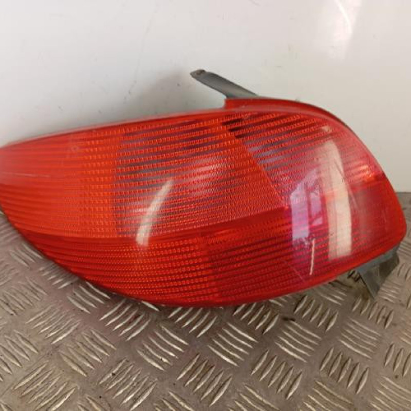 Feu arriere principal gauche (feux) PEUGEOT 206