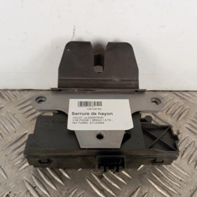 Serrure de hayon VOLVO V 50 Serrure de hayon VOLVO V 50