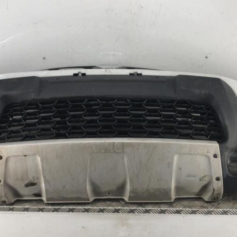 Pare choc avant DACIA DUSTER 1