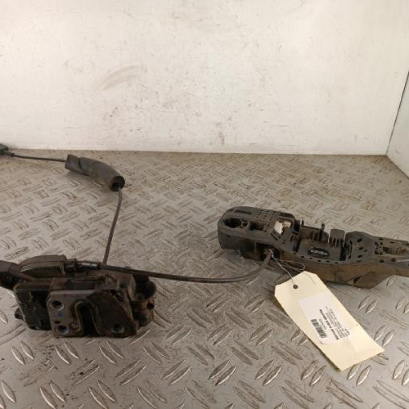 Serrure avant gauche RENAULT GRAND SCENIC 3 Serrure avant gauche RENAULT GRAND SCENIC 3