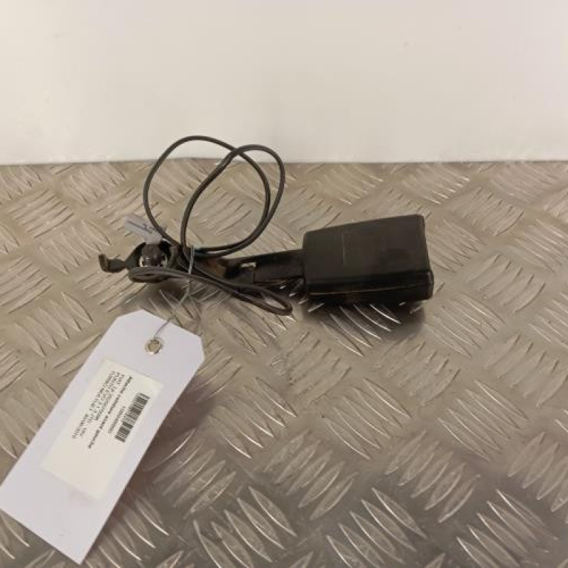 Attache ceinture avant gauche FIAT PUNTO EVO 3