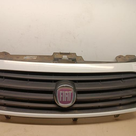 Calandre FIAT SCUDO 2 Photo n°1