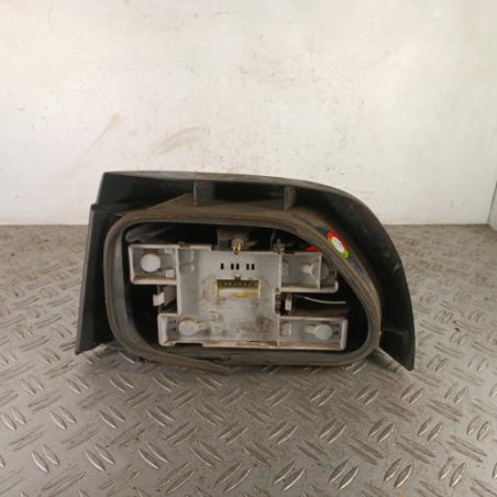 Feu arriere principal droit (feux) RENAULT CLIO 1