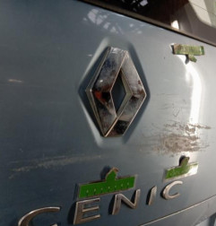 Malle/Hayon arriere RENAULT GRAND SCENIC 3