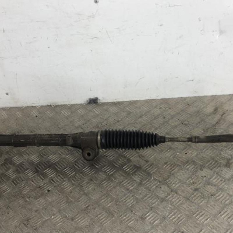 Cremaillere assistee TOYOTA YARIS 2 Cremaillere assistee TOYOTA YARIS 2