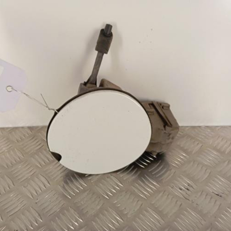 Trappe d'essence RENAULT CLIO 4 Trappe d'essence RENAULT CLIO 4