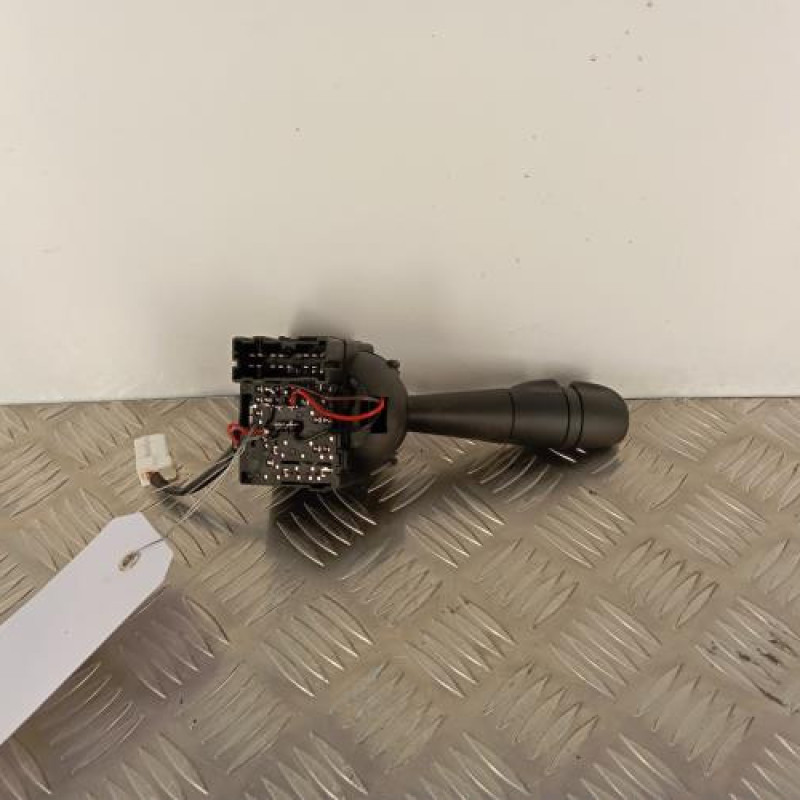 Commodo phare RENAULT CLIO 4