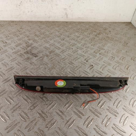 Feu arriere stop central RENAULT CLIO 2