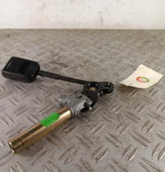 Attache ceinture avant gauche PEUGEOT 306