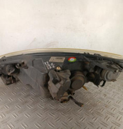Optique avant principal droit (feux)(phare) PEUGEOT 1007
