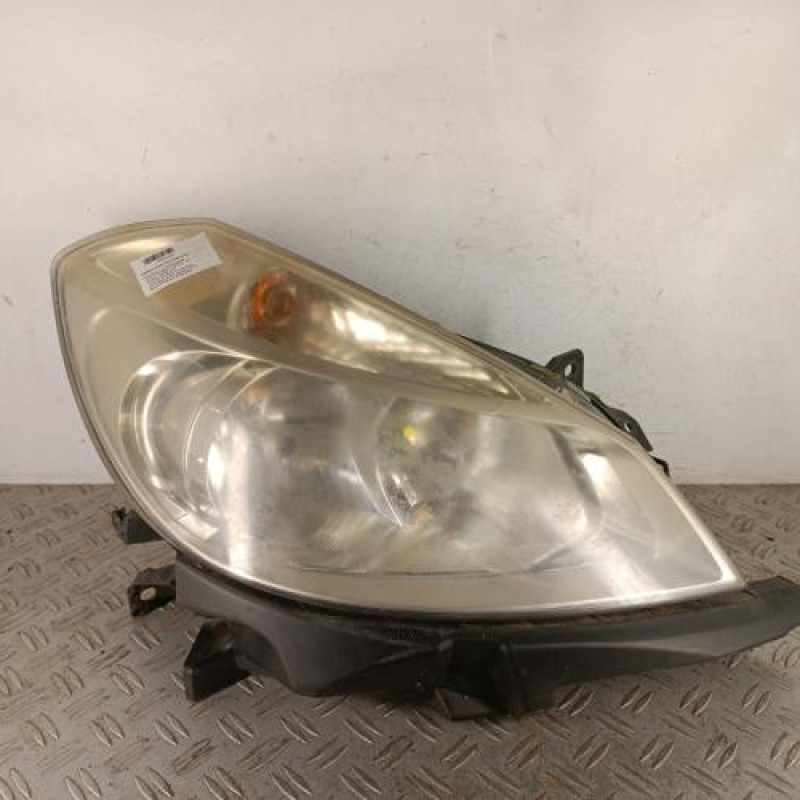 Optique avant principal droit (feux)(phare) RENAULT CLIO 3