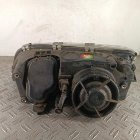 Optique avant principal droit (feux)(phare) VOLVO V 70 1