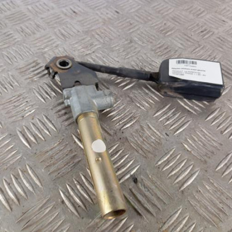 Attache ceinture avant gauche RENAULT KANGOO 1 Photo n°1