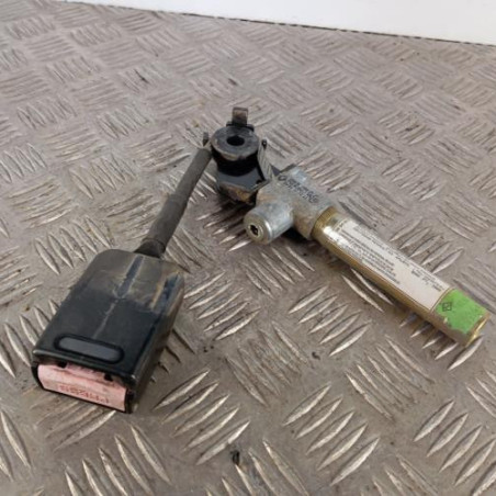 Attache ceinture avant gauche RENAULT KANGOO 1