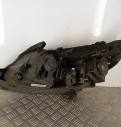 Optique avant principal droit (feux)(phare) PEUGEOT 2008 1