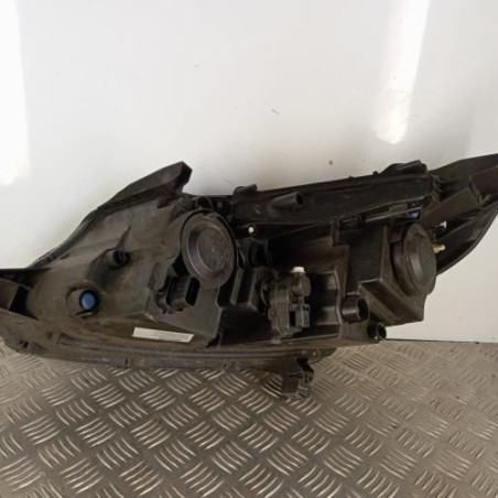 Optique avant principal droit (feux)(phare) PEUGEOT 2008 1