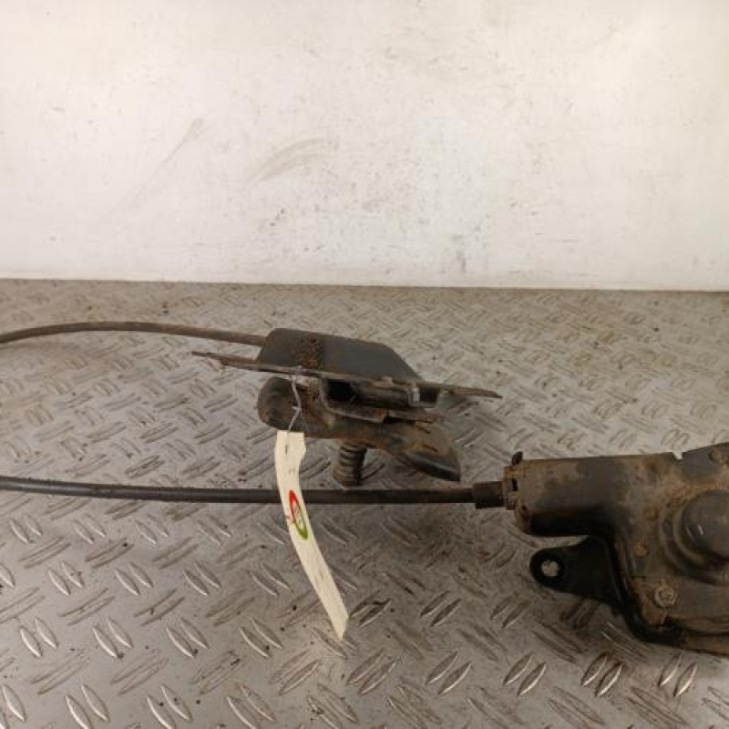 Treuil de roue de secours RENAULT MASTER 3 Treuil de roue de secours RENAULT MASTER 3