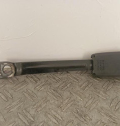 Attache ceinture avant droit PEUGEOT 107