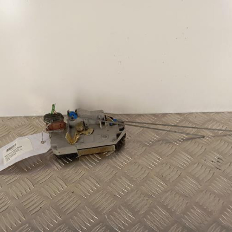 Serrure arriere droit CITROEN XANTIA Serrure arriere droit CITROEN XANTIA