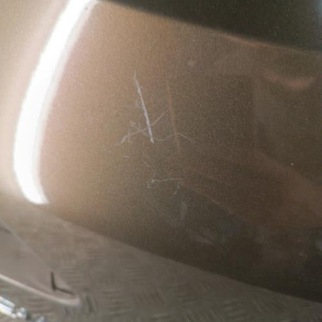Malle/Hayon arriere PEUGEOT 3008 1