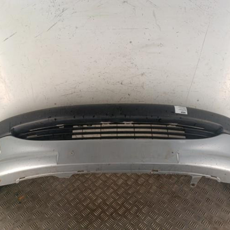 Pare choc avant PEUGEOT 206