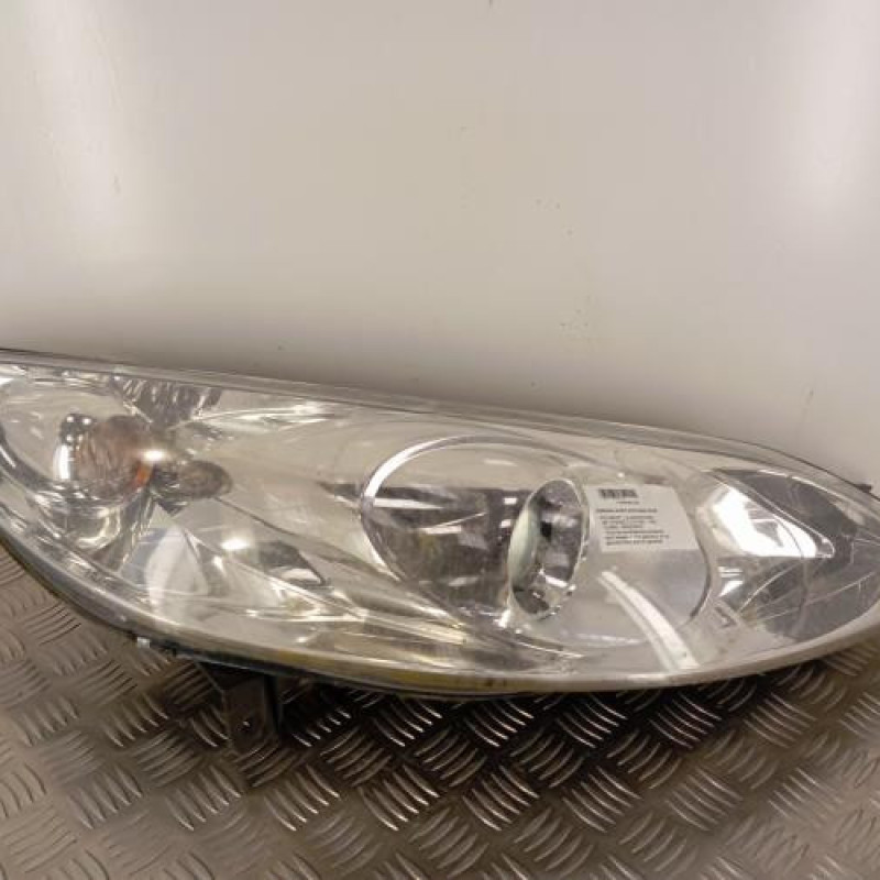 Optique avant principal droit (feux)(phare) PEUGEOT 407
