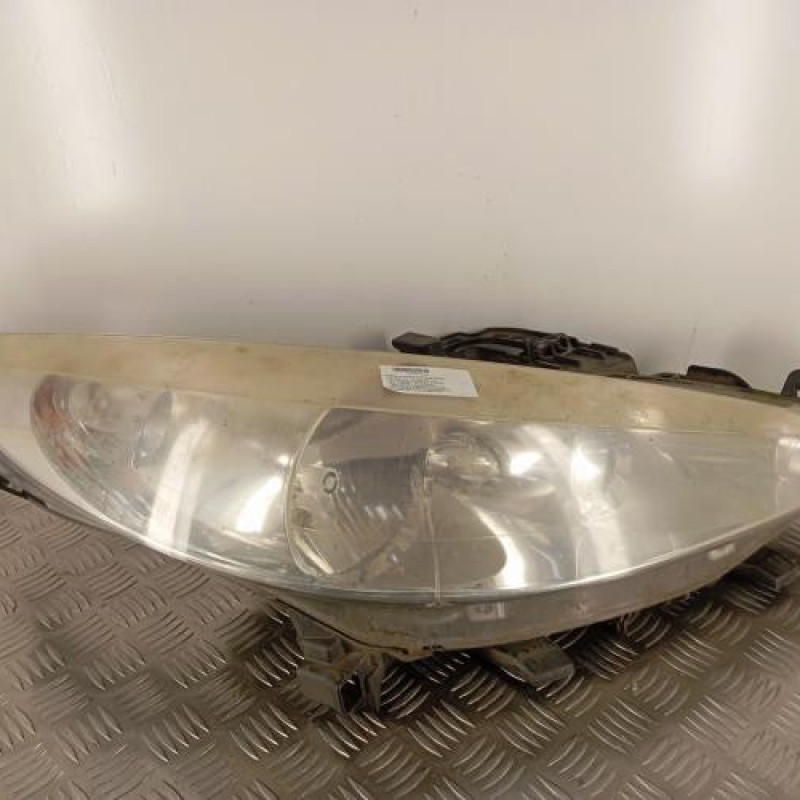 Optique avant principal droit (feux)(phare) PEUGEOT 207