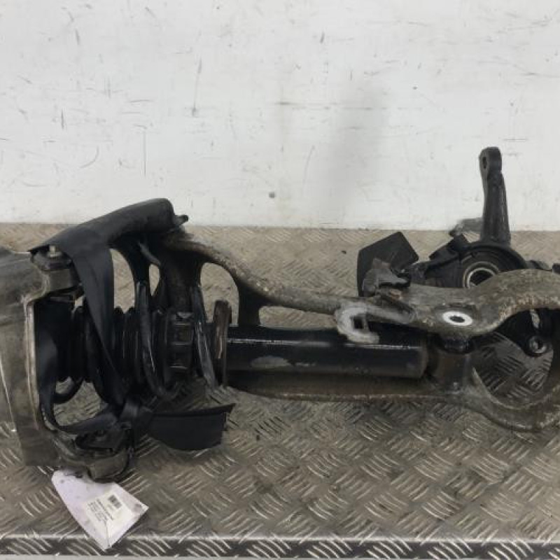 Support pivot avant droit PEUGEOT 407 Support pivot avant droit PEUGEOT 407