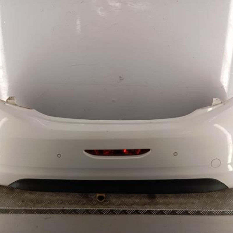 Pare choc arriere PEUGEOT 208 1