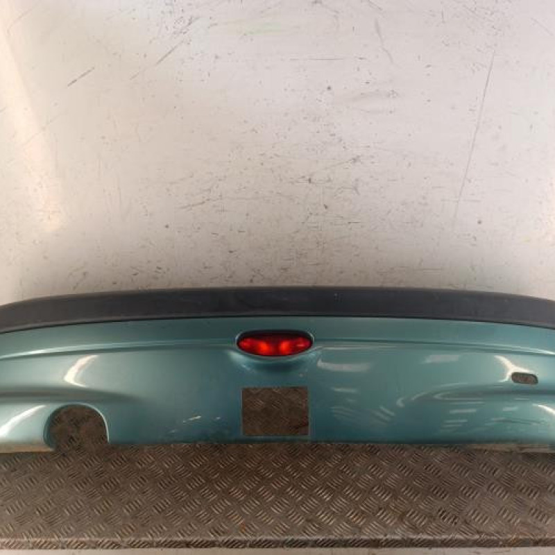 Pare choc arriere PEUGEOT 206