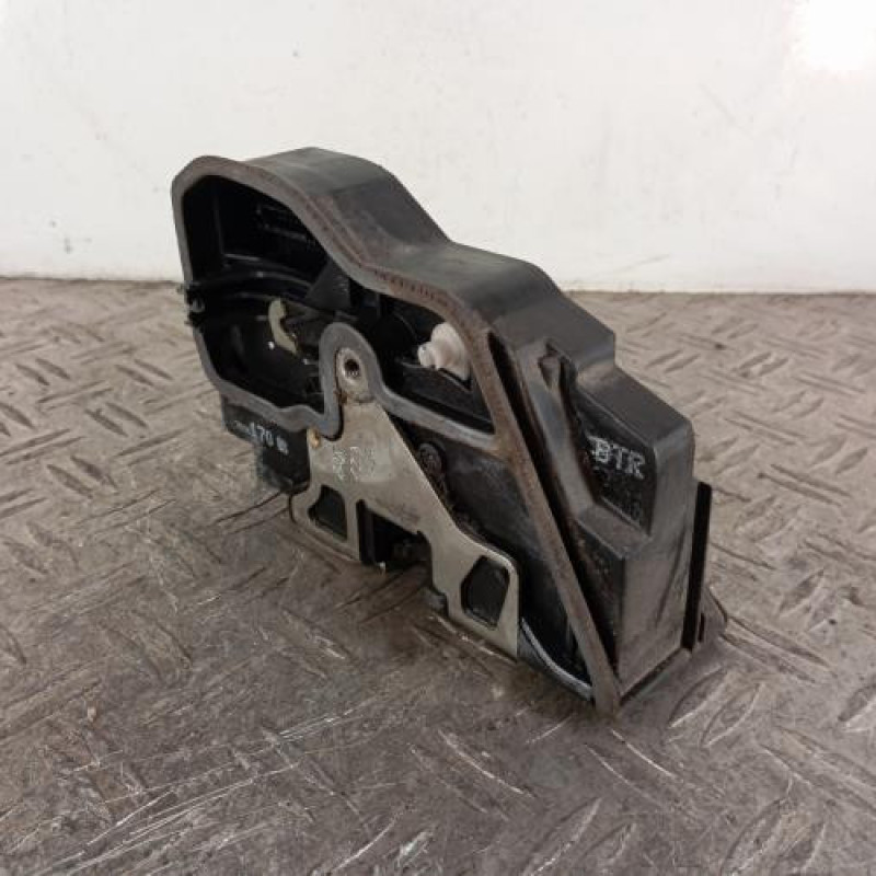 Serrure avant droit BMW SERIE 5 E60
