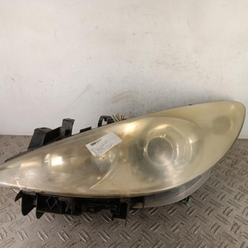 Optique avant principal gauche (feux)(phare) PEUGEOT 307
